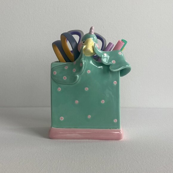Fitz and Floyd Fantasy Fair 1985 Dora Duck Green W/Pink Dots Pen Holder - Vase - Picture 10 of 10